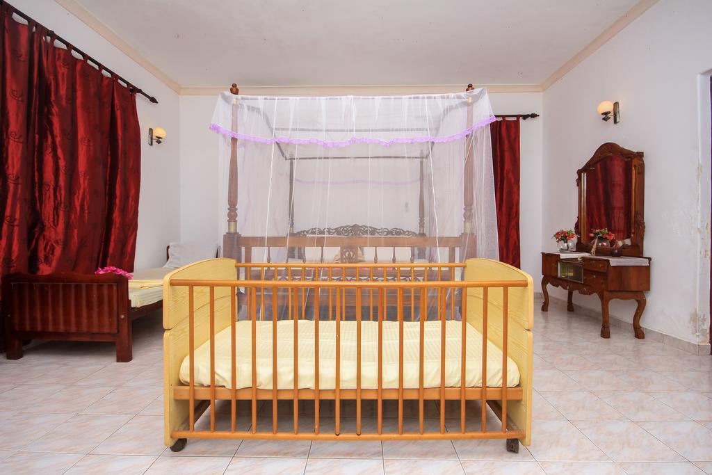 Negombo Village Guesthouse Exterior photo